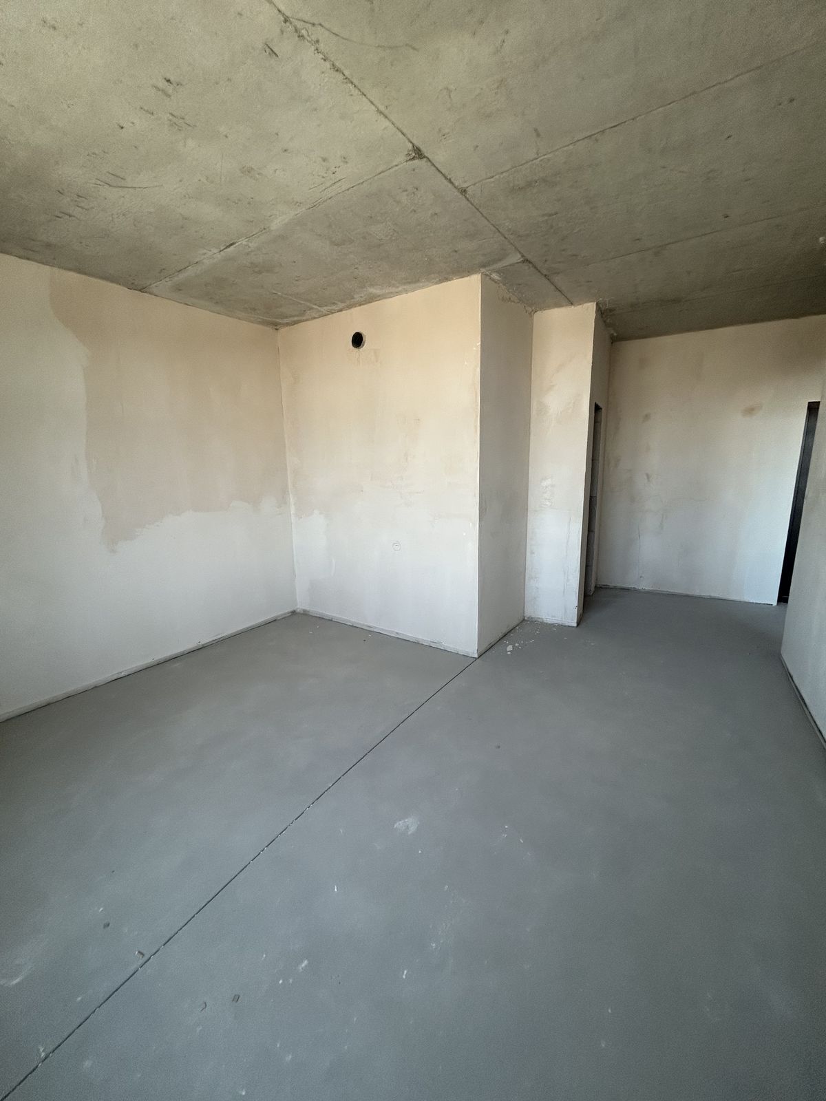 Apartment on Kamanina St.