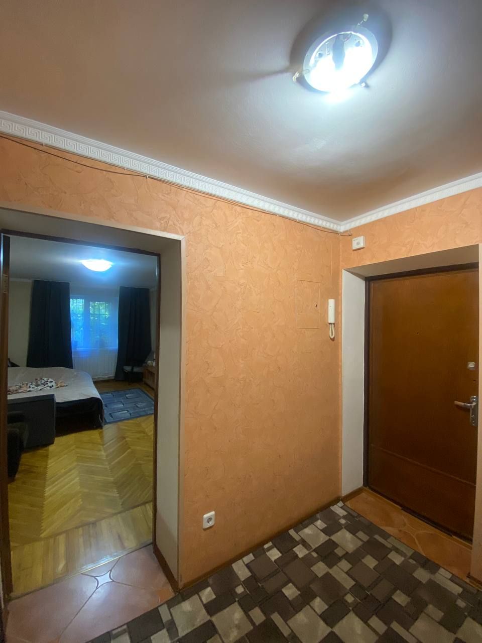 Квартира на проспекті Лесі Украінки вул