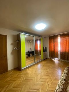 Квартира на проспекті Лесі Украінки вул.