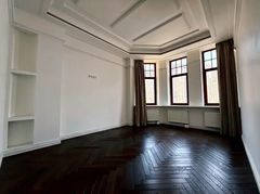 Apartment on Genuezka Street