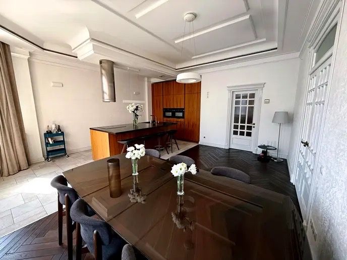 Apartment on Genuezka Street