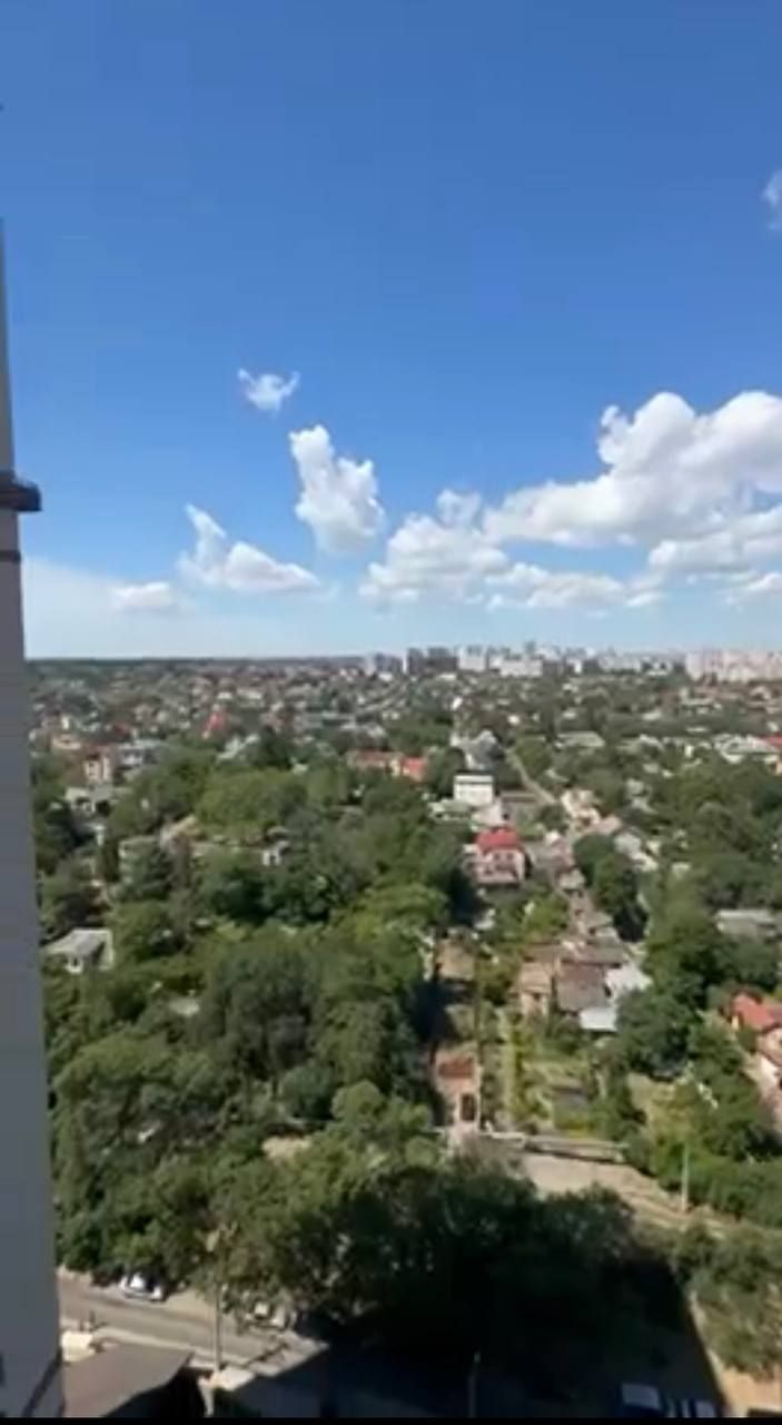 Квартира на Дача Ковалевського (Амундсена) вул.