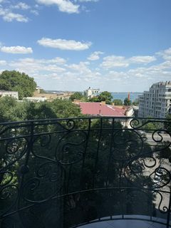 Квартира на військовий узвіз вул.