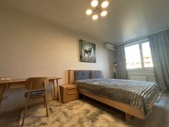 Квартира на пр-ту Ярослава Мудрого вул.