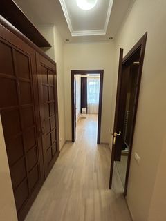 Apartment on Dovzhenko St.