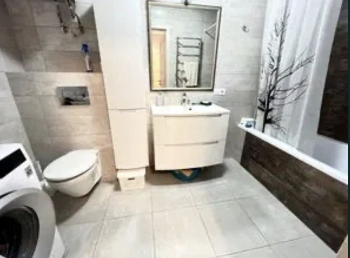 Квартира на Жаботинського вул.