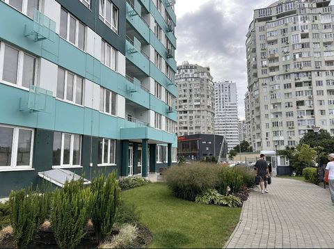 квартира на Жаботинського вул.