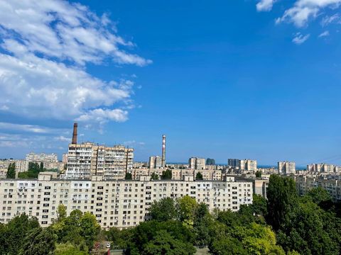 Квартира на просп. Князя Я. Мудрого (просп. Глушко Ак.)