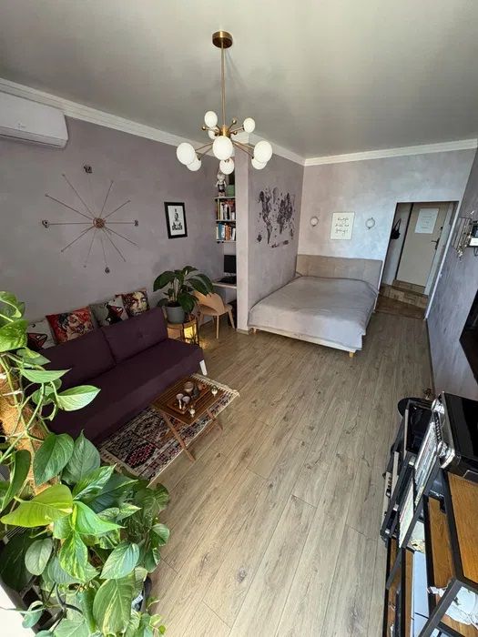 Apartment on Arkadiyske Plateau Street