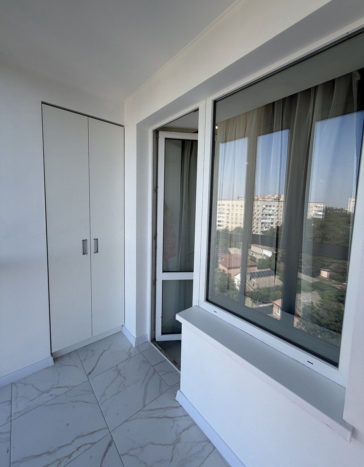 Apartment on Lyustdorfskaya Road