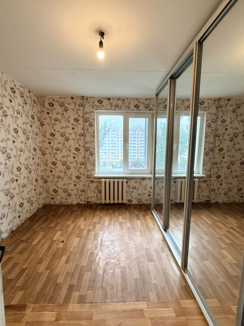 Квартира на проспект Небесної сотні вул