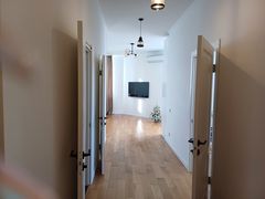 Apartment on French Boulevard