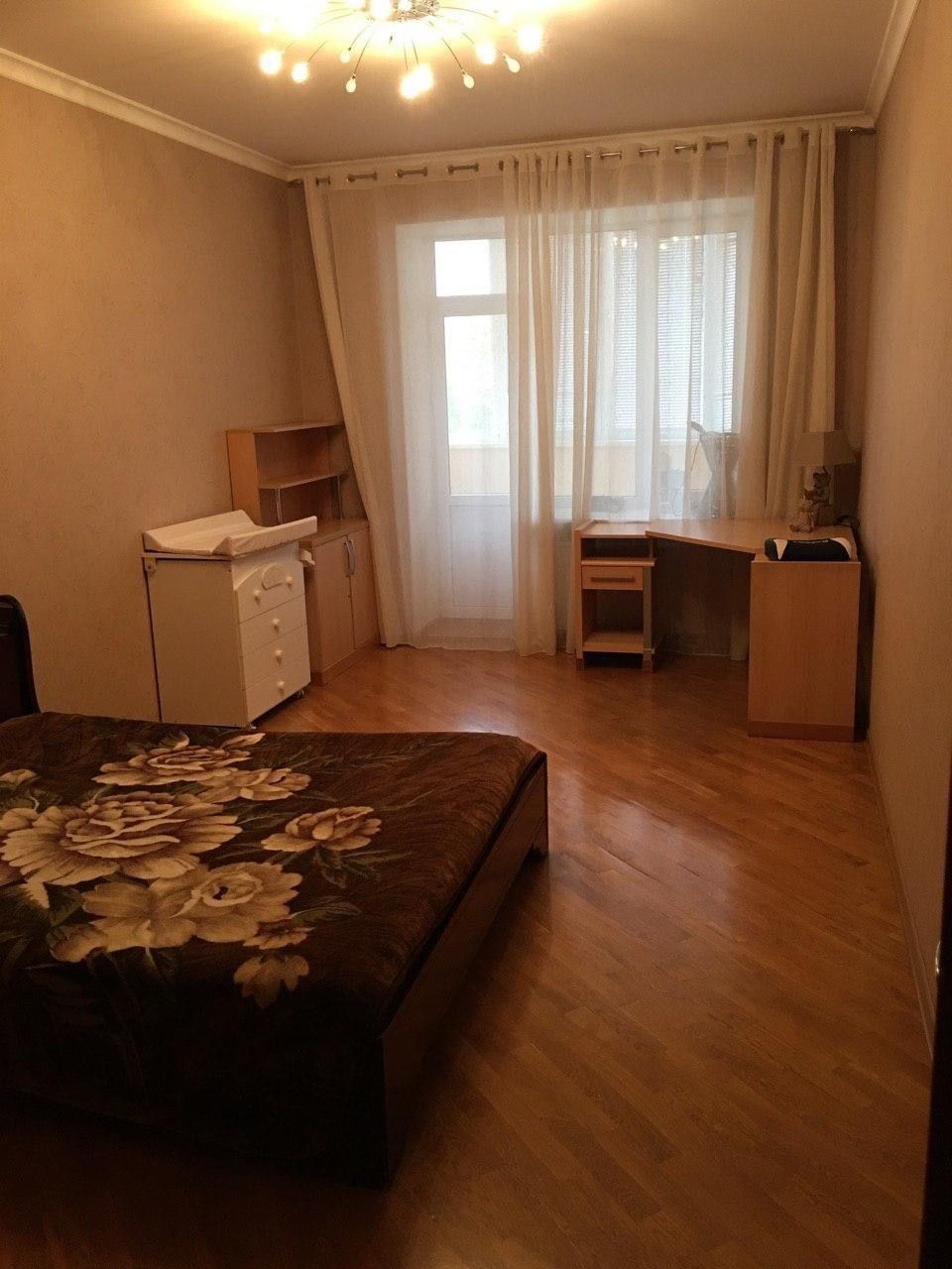 A 3-bedroom apartment on Soniachna Street.