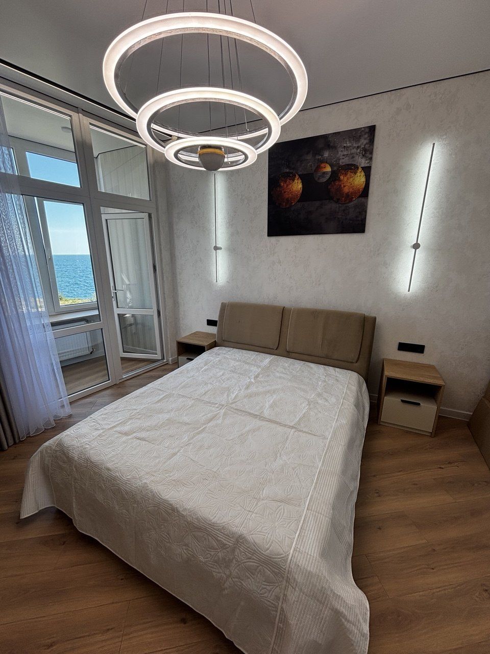 Apartment on Morekhidnyi Lane.