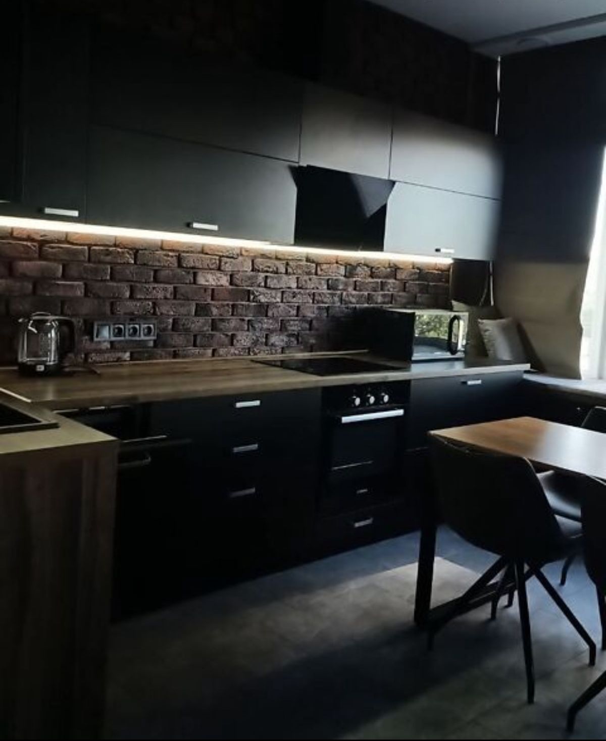 Apartment on V. Samofalova Street