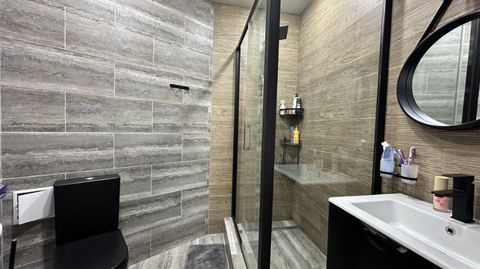 Apartment on Samofalova St.