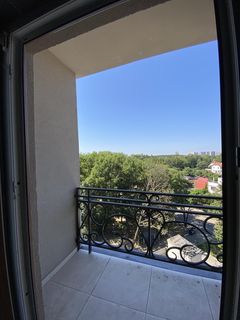 Квартира на Дачі Ковалевського вул.