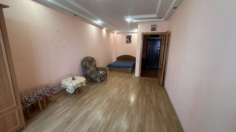Квартира на Райдужний масив вул.