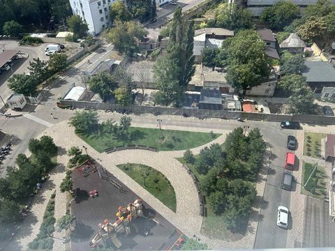 Квартира у пров. Басейний