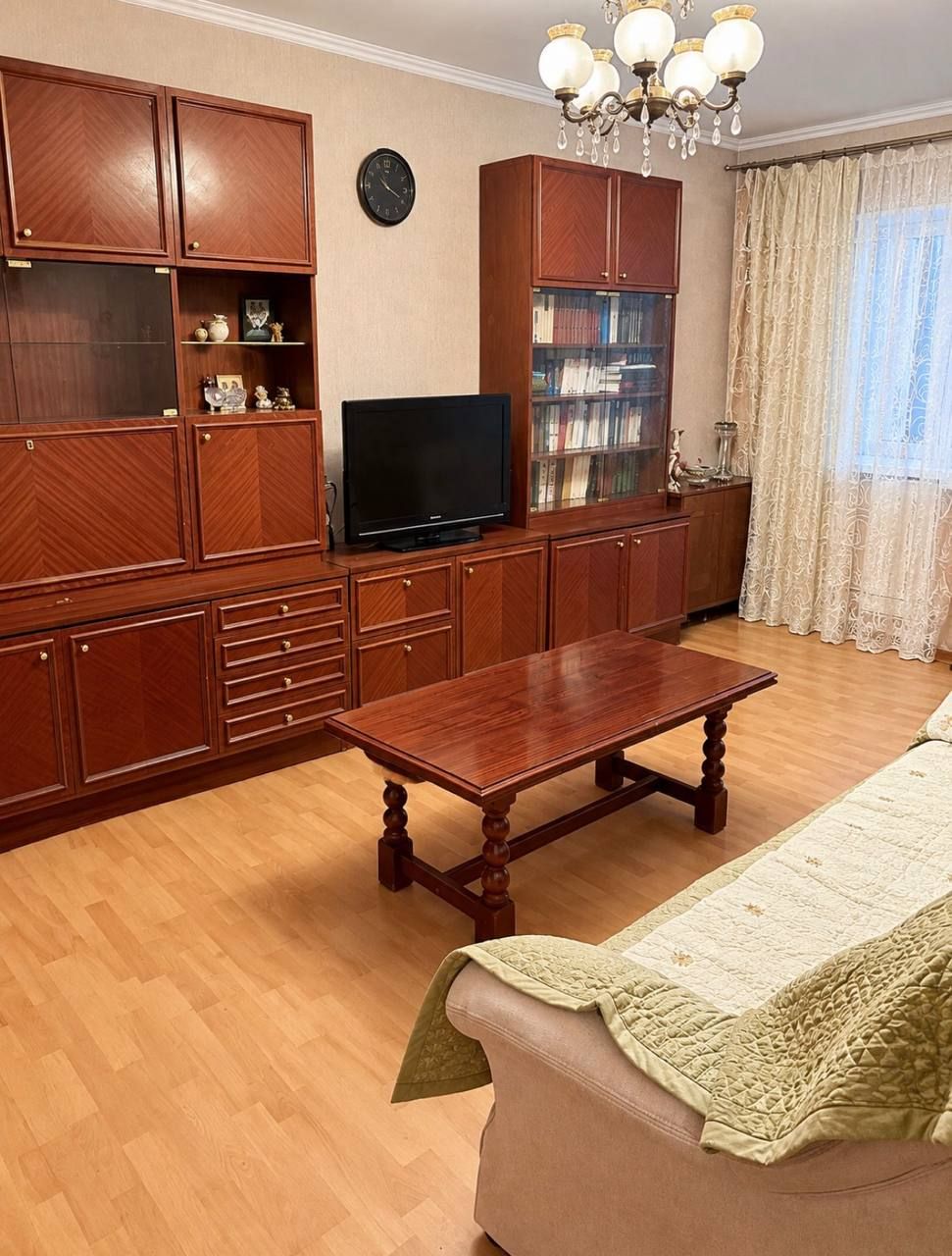 квартира на Небесной сотні вул.