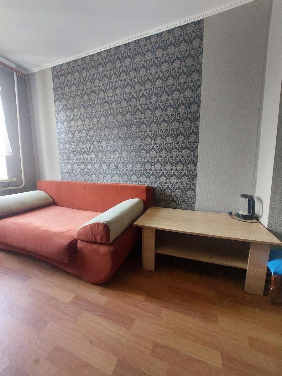 1 кімната Жоліо Кюрі вул.