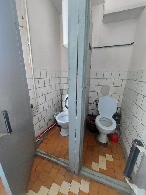 1 кімната Жоліо Кюрі вул.