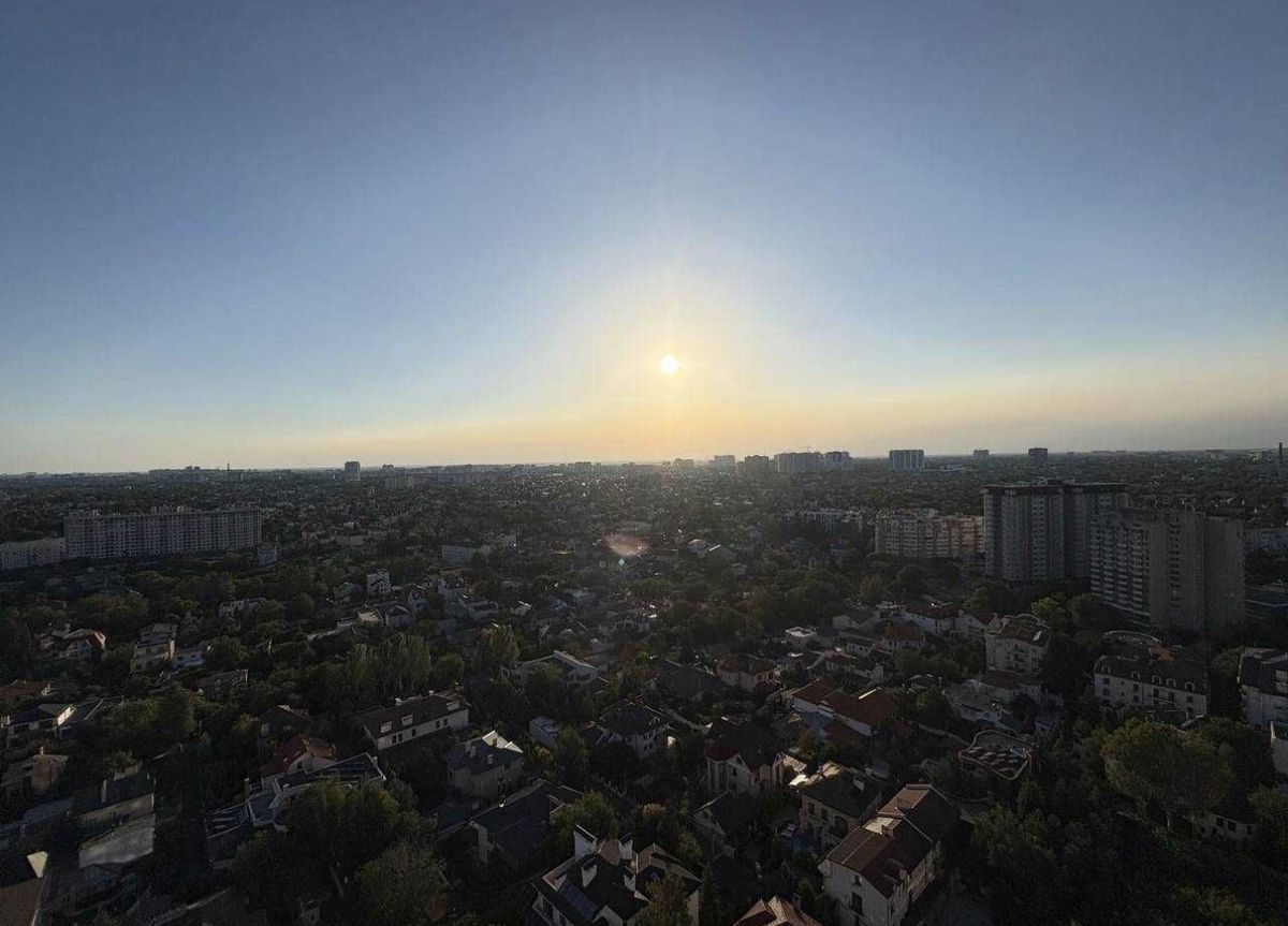 Квартира на Новоберегова вул.