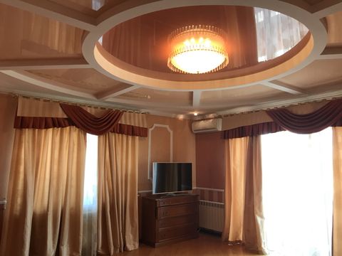 Будинок на Західна вул