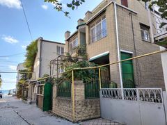 Будинок на Черноморська дор. вул.