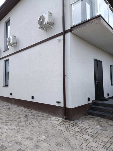 Duplex on Berehova Street