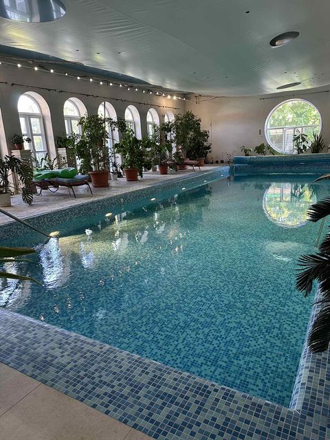 Luxury home for sale on Sovinion 3