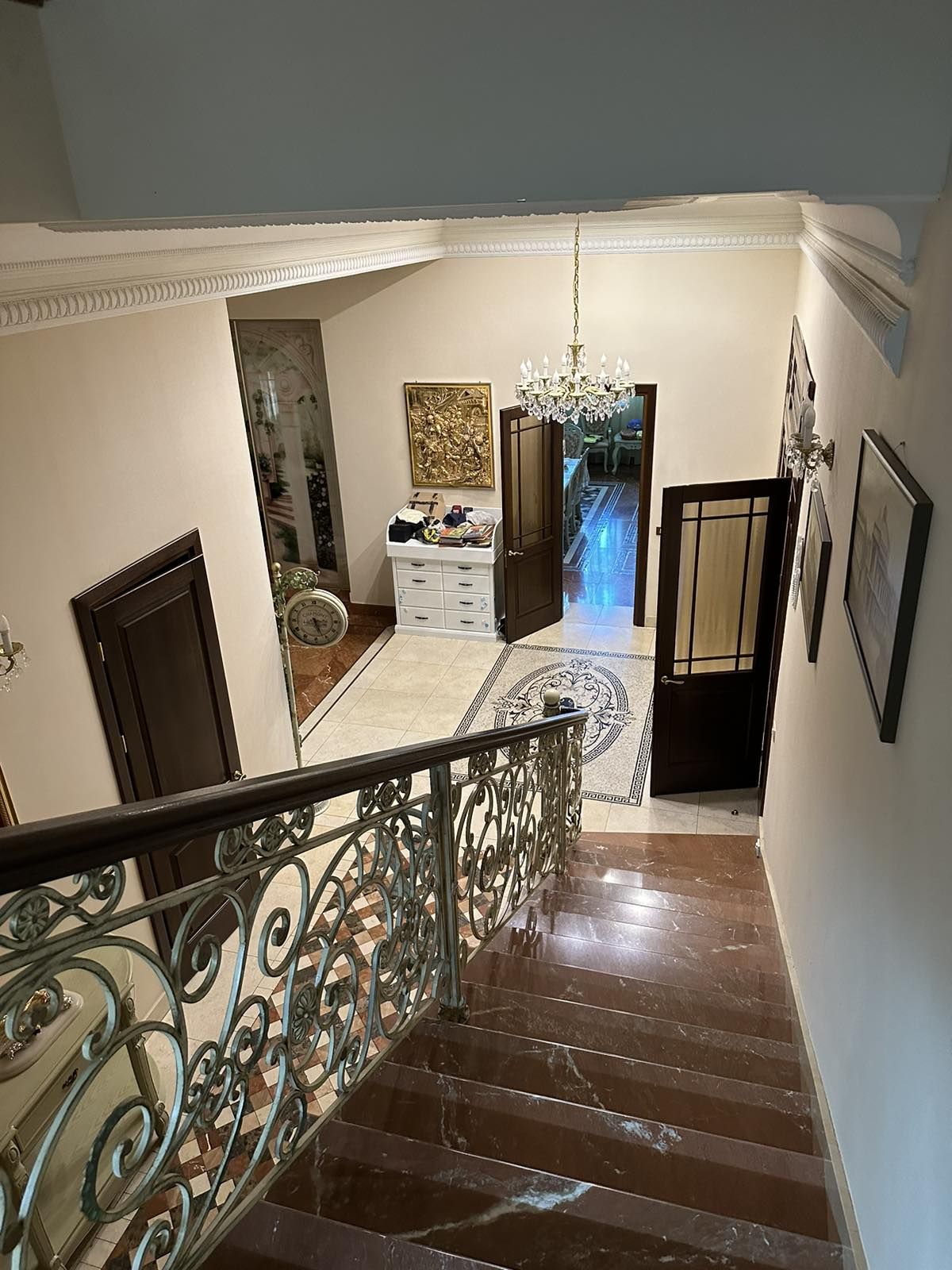 Luxury home for sale on Sovinion 3