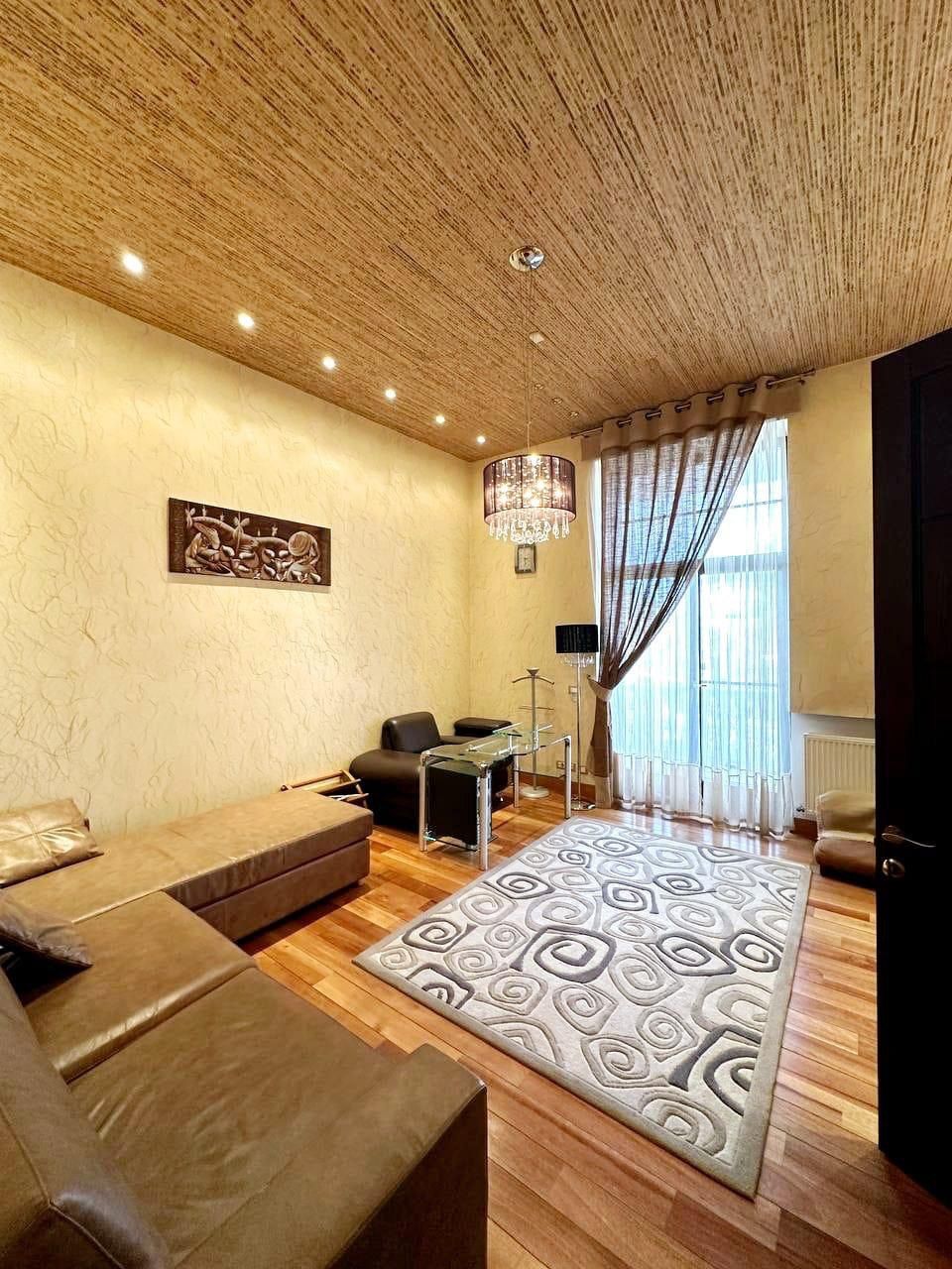 Luxury home for sale on Sovinion 3