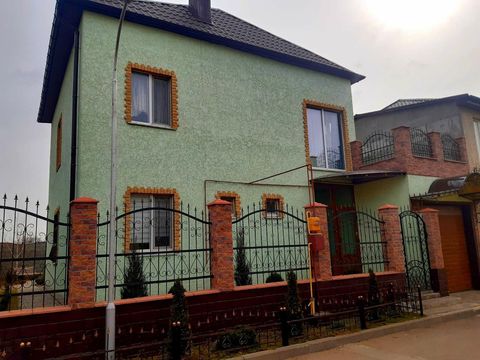Будинок на Зiркова вул.