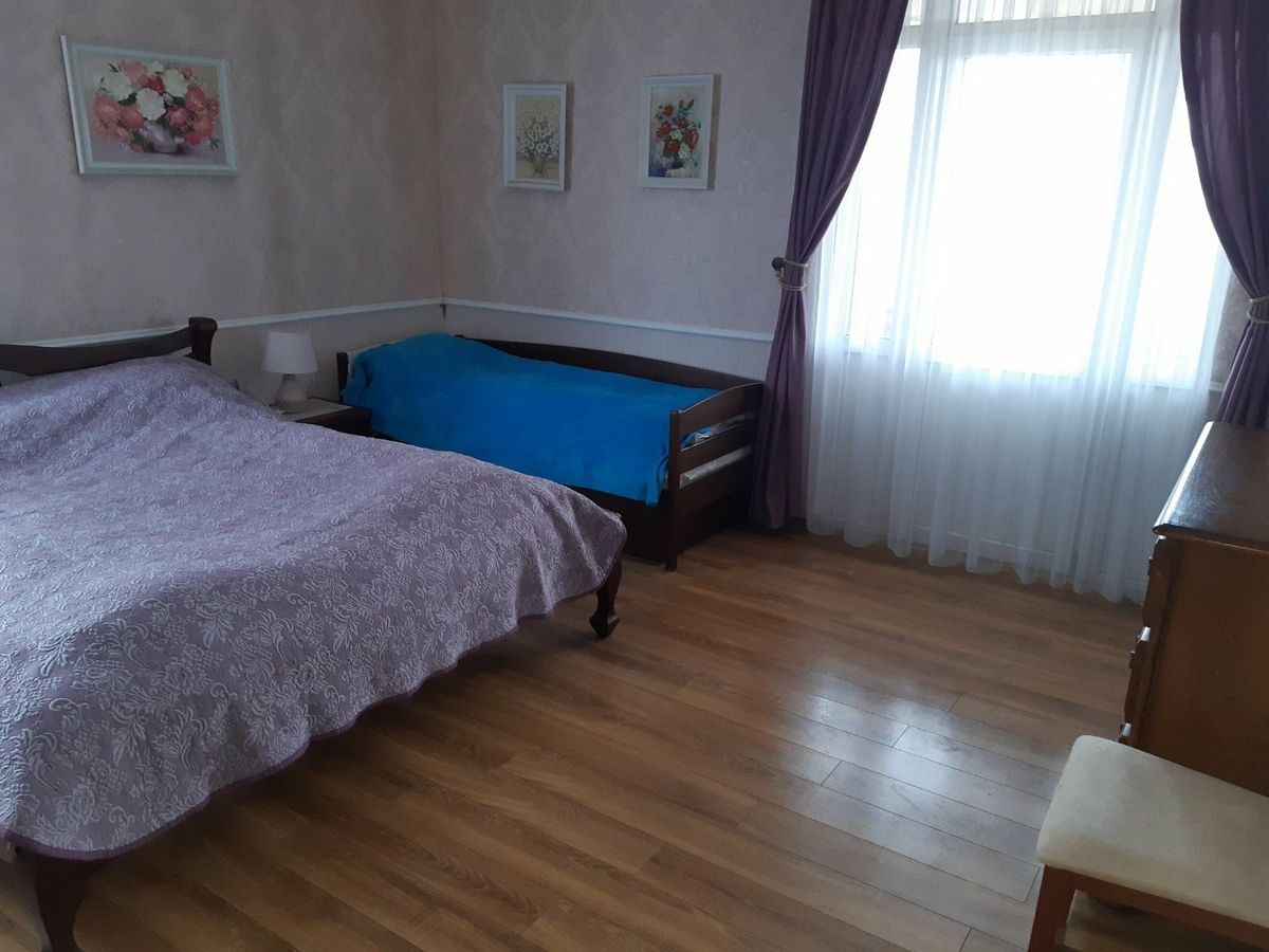 Будинок на Зiркова вул.