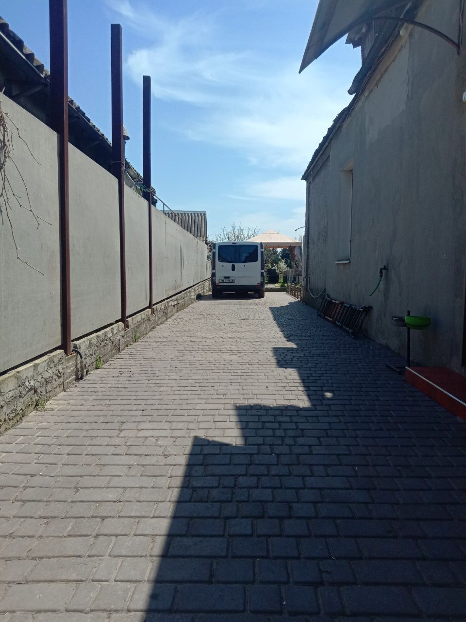 Продаж будинка на Патриотична вул.