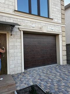 House on Yantarna Street