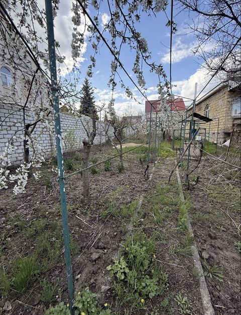 The house is located on Nezalezhnosti Street.