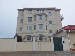 House on Raiduzhna Street