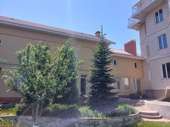 House on Raiduzhna Street