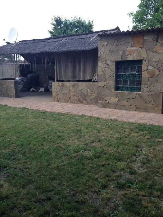 The house is located on Donskogo Dmitriya Street.