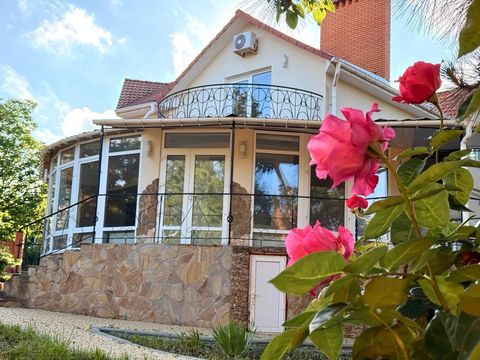 House on Tsentralna Street
