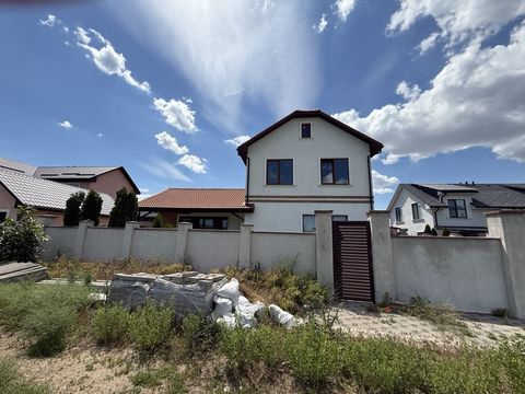 Будинок в Котеджному селищі "Світлий Совіньйон" на Червона Рута, вул.