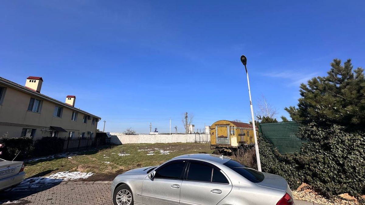 Земельна ділянка в Совиньон 3