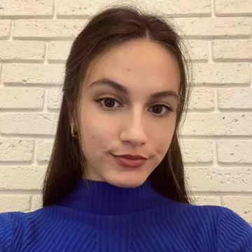 Катерина Карагеоргі Олегівна